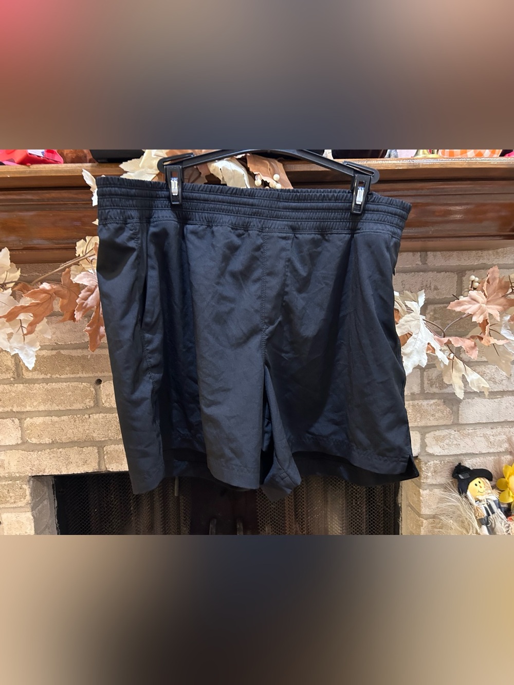 Old Navy Black Men's Athletic Shorts with Elastic Waistband EUC